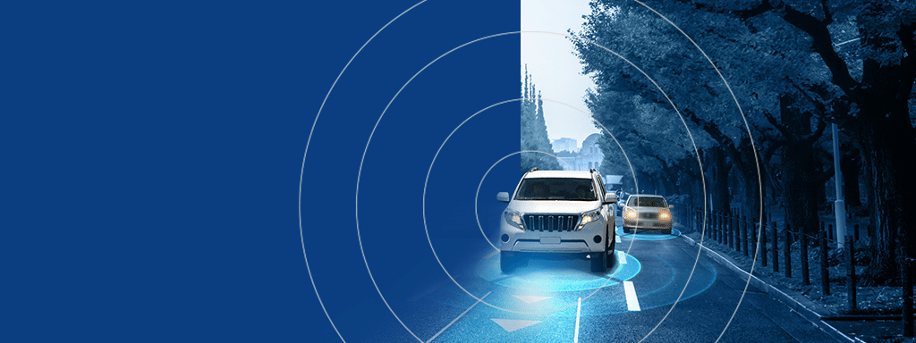 Cars on a road with radar waves indicating advanced driver assistance systems. Trees line the street, and the image transitions from blue to a tinted photo on the right, seamlessly integrating concepts of parking lot management into everyday driving scenarios.